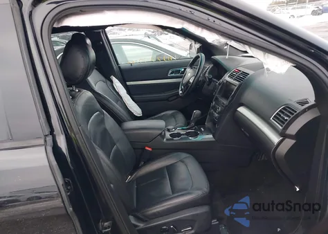 2016 Ford Explorer Xlt z USA, uszkodzony, nr VIN 1FM5K8D89GGB79022